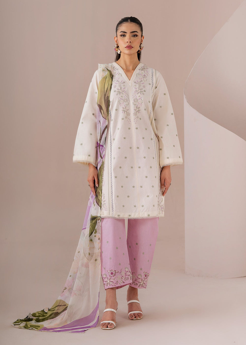 3pc Emb Cotton Lawn 08